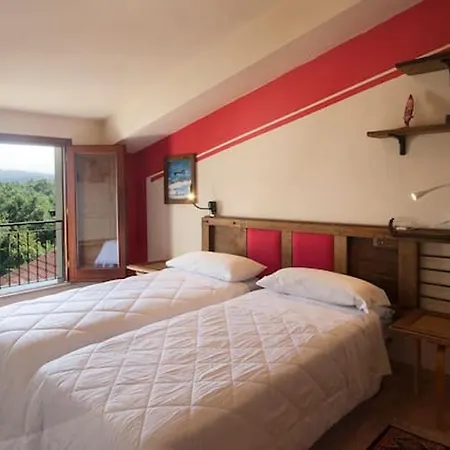 Charming House In With Jacuzzi بيت للعطل Decollatura