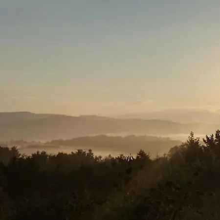 Charming House In With Jacuzzi