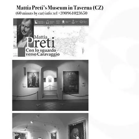 Hébergement de vacances Charming House In With Jacuzzi *