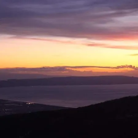 Charming House In With Jacuzzi Decollatura