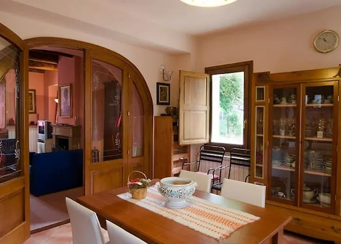 Charming House In With Jacuzzi Decollatura